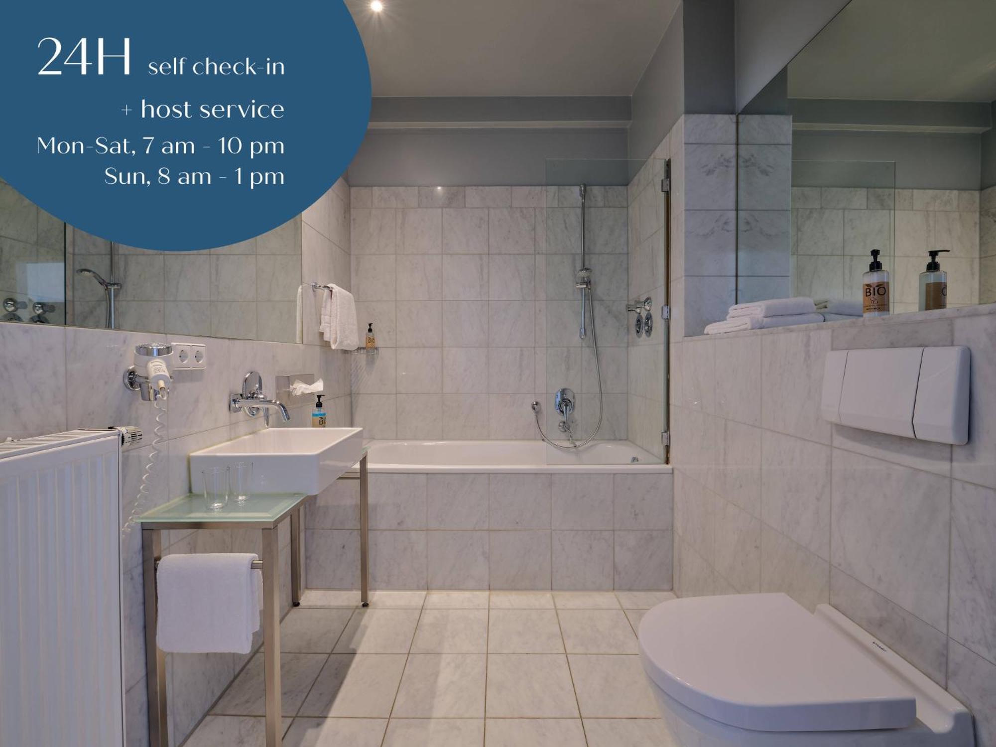 Classik Hotel Antonius Koln Bagian luar foto